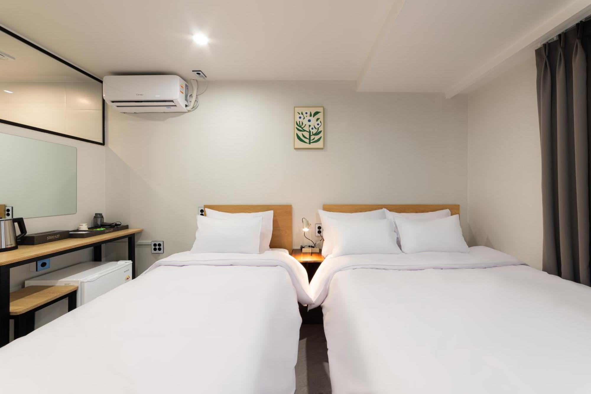 Stayz437 Jongno Hotel 2*