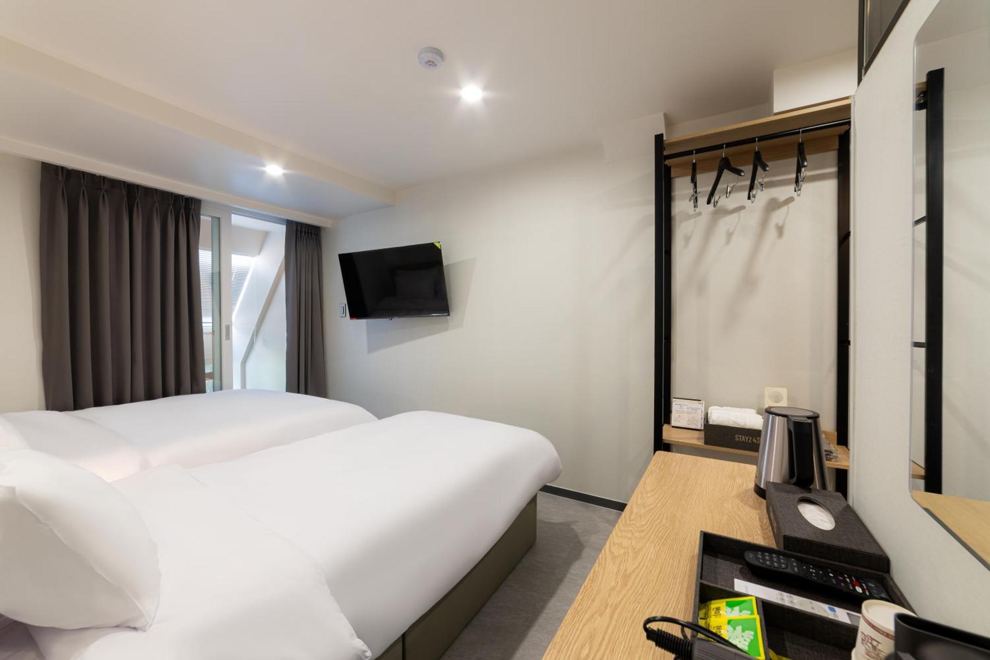 Stayz437 Jongno Hotel 2*